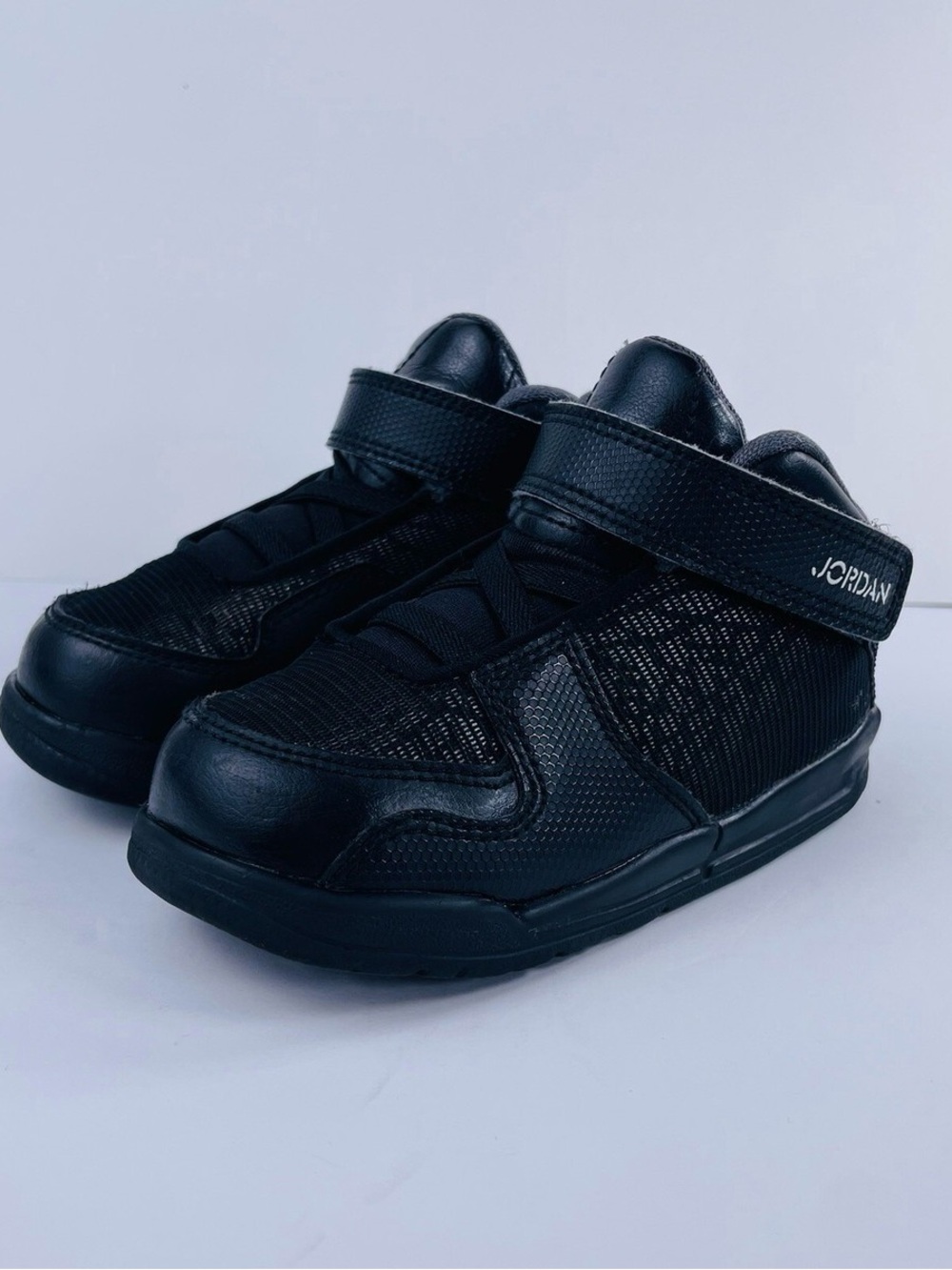 Kids air Jordan Toddler Black and Gray Velcro Sneakers